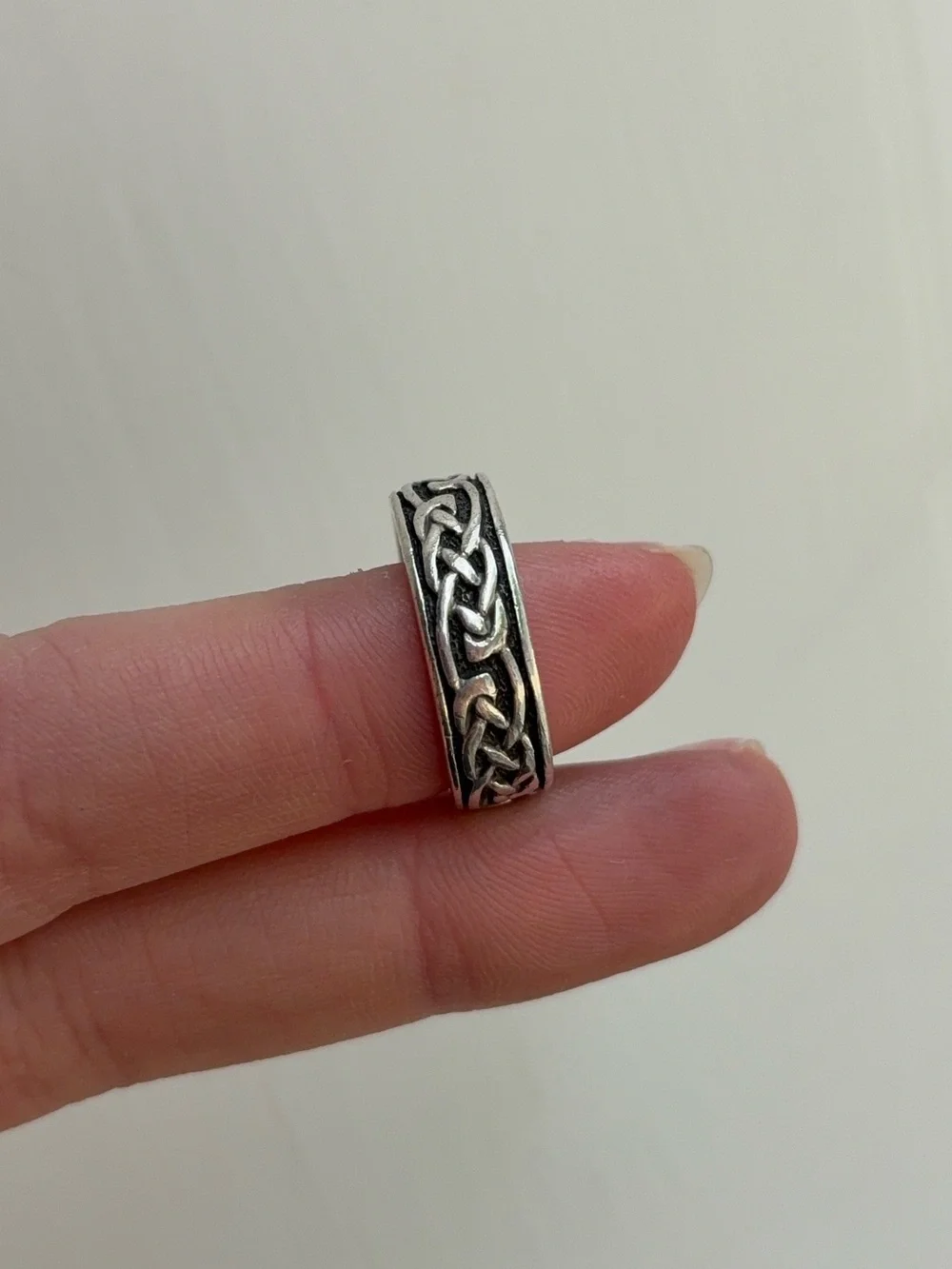 Sterling Silver Celtic Knot Wide Band Vintage Ring